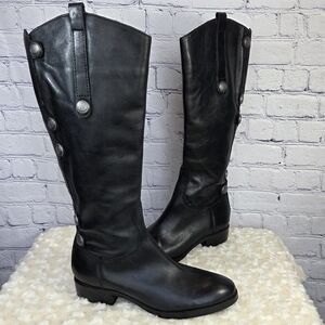 Arturo Chiang Black Heeled Boots Leather Pull-On